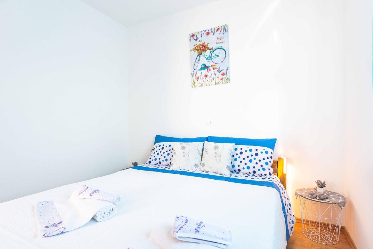 Apartment Hannah ノヴァリャ エクステリア 写真